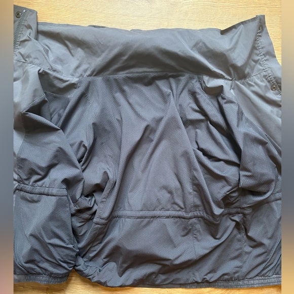 Lululemon Devin crop bomber jacket - Picture 8 of 9